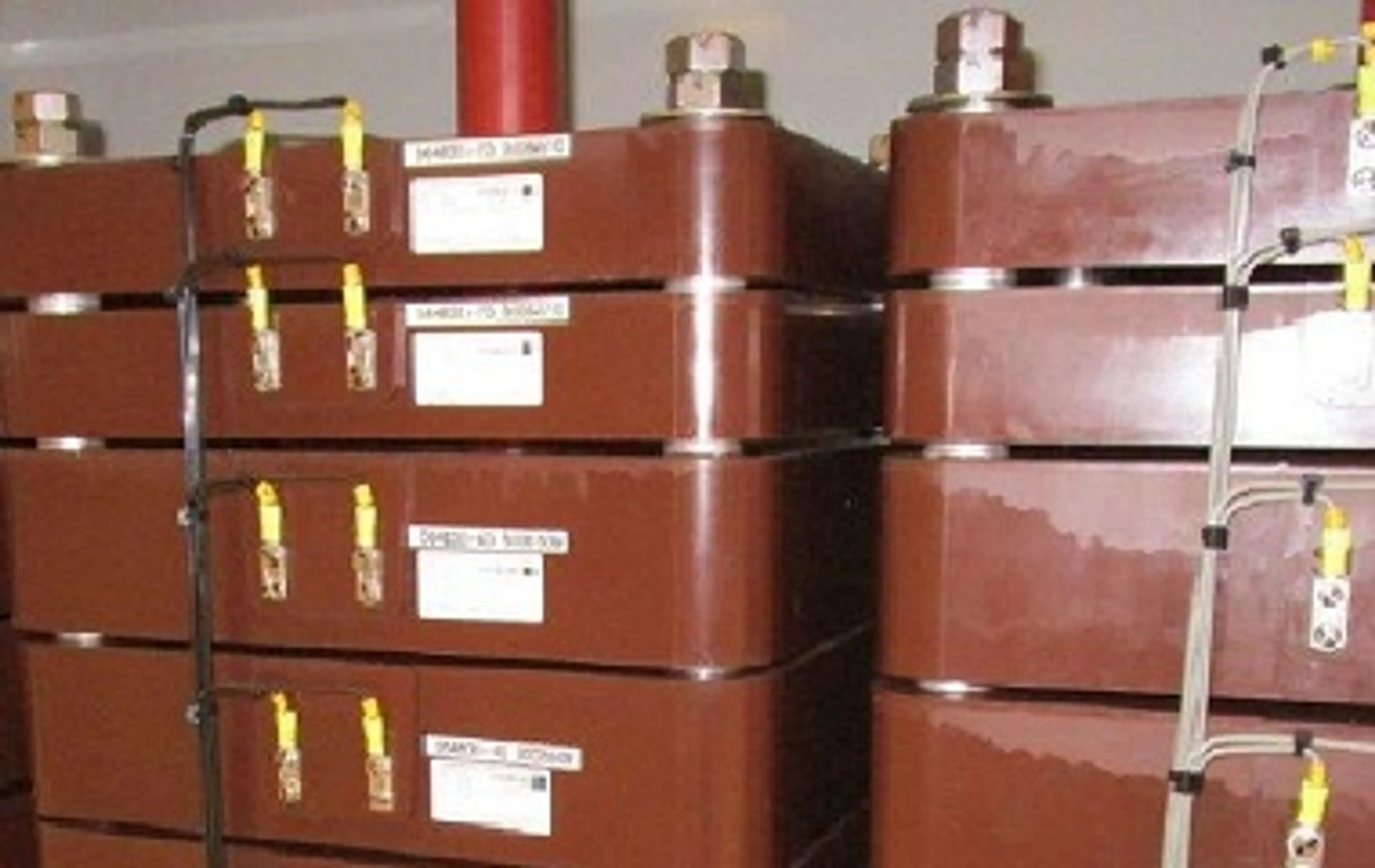 Mounting cost reduction with GSQR410